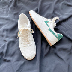 Neue Sneakers Trend All-Match Weiße Schuhe Freizeitschuhe Herren